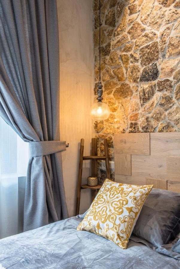 «Σκλάβας Χνάρι» Παραδοσιακός Ξενώνας Lejlighed Magouliana Eksteriør billede